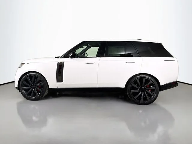 New 2026 Ostuni Pearl White Land Rover SV Signature Suite image 8