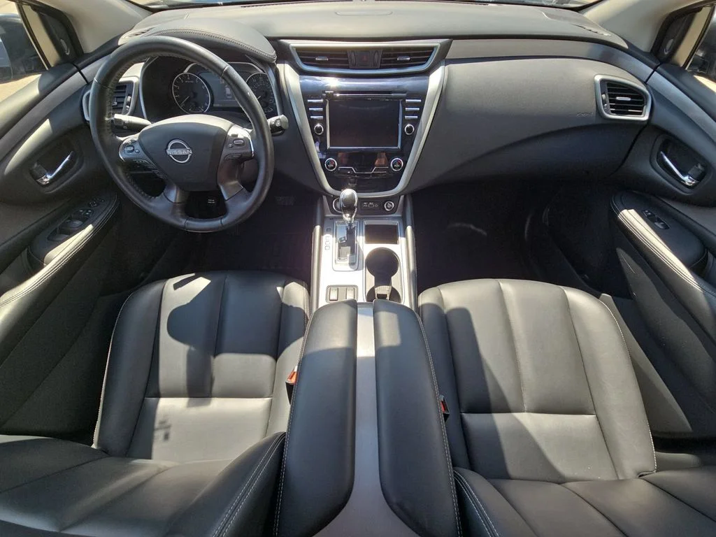 Used 2024  Nissan SV image 21