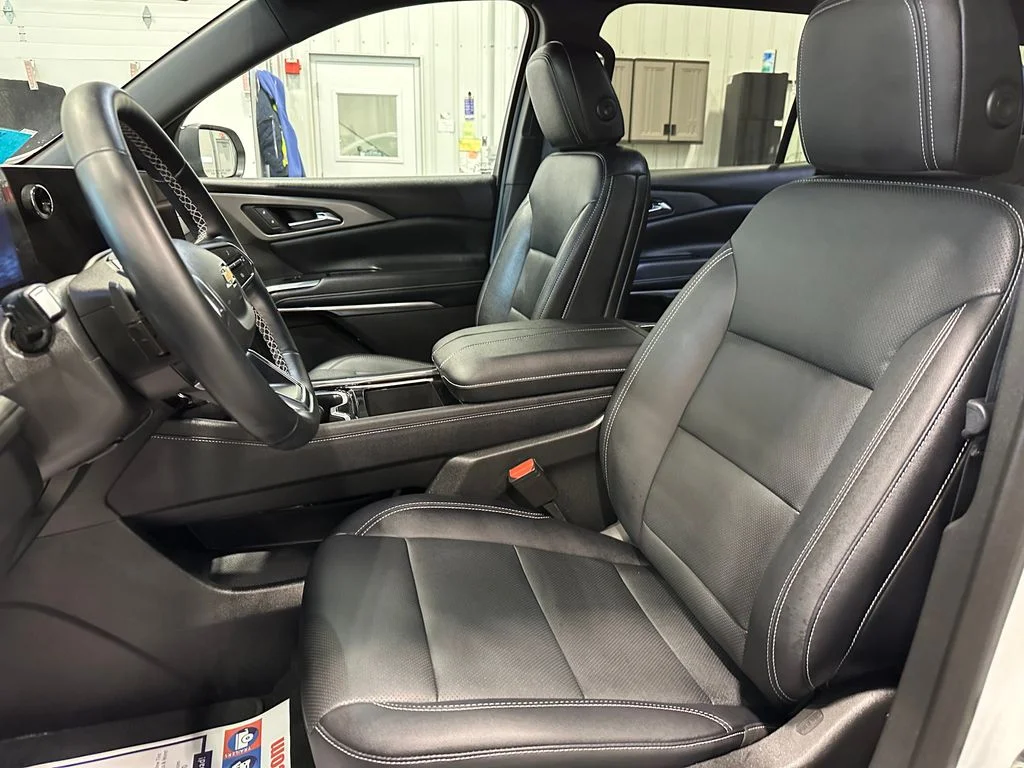 Used 2026 White Chevrolet LT image 14