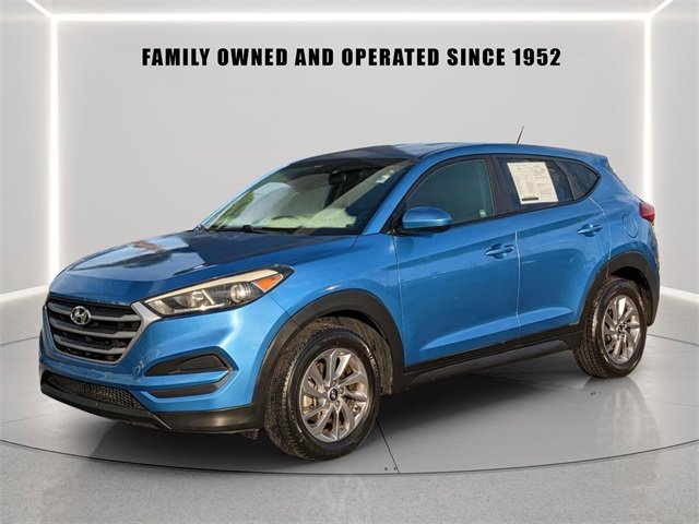 Used 2017 Hyundai Tucson SE with VIN KM8J23A49HU463109 for sale in Clearwater, FL