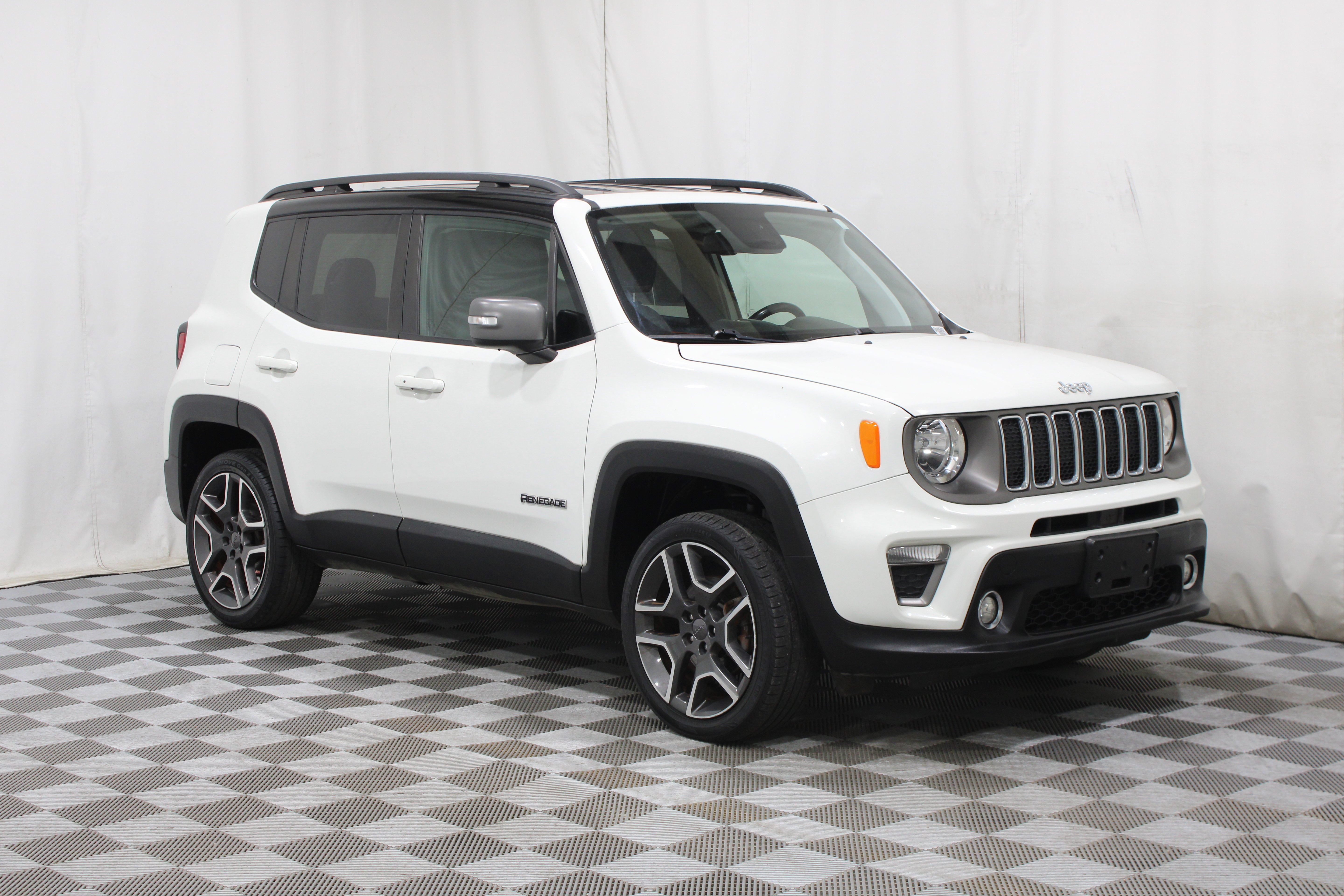 Used 2020 Alpine White Clearcoat Jeep Limited image 1