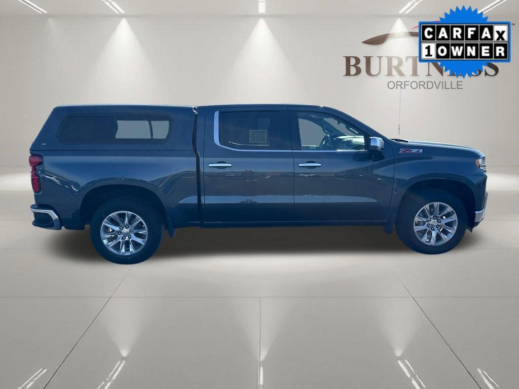 Used 2021 Shadow Gray Metallic Chevrolet LTZ image 9
