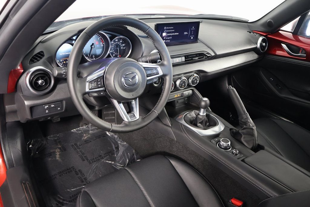 2025 Mazda MX-5 Miata Grand Touring - Photo 10