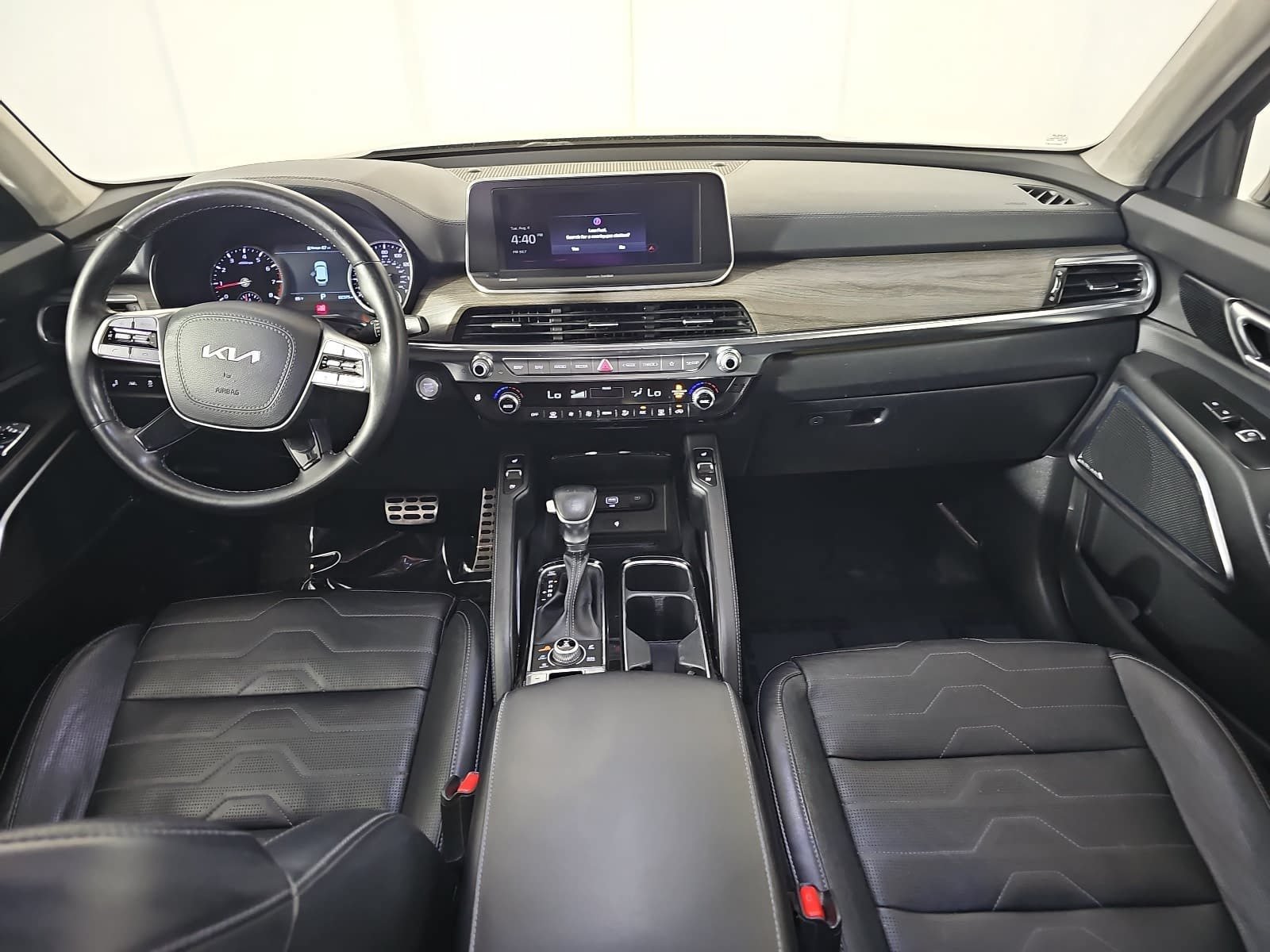 Used 2022 Black Kia SX image 11