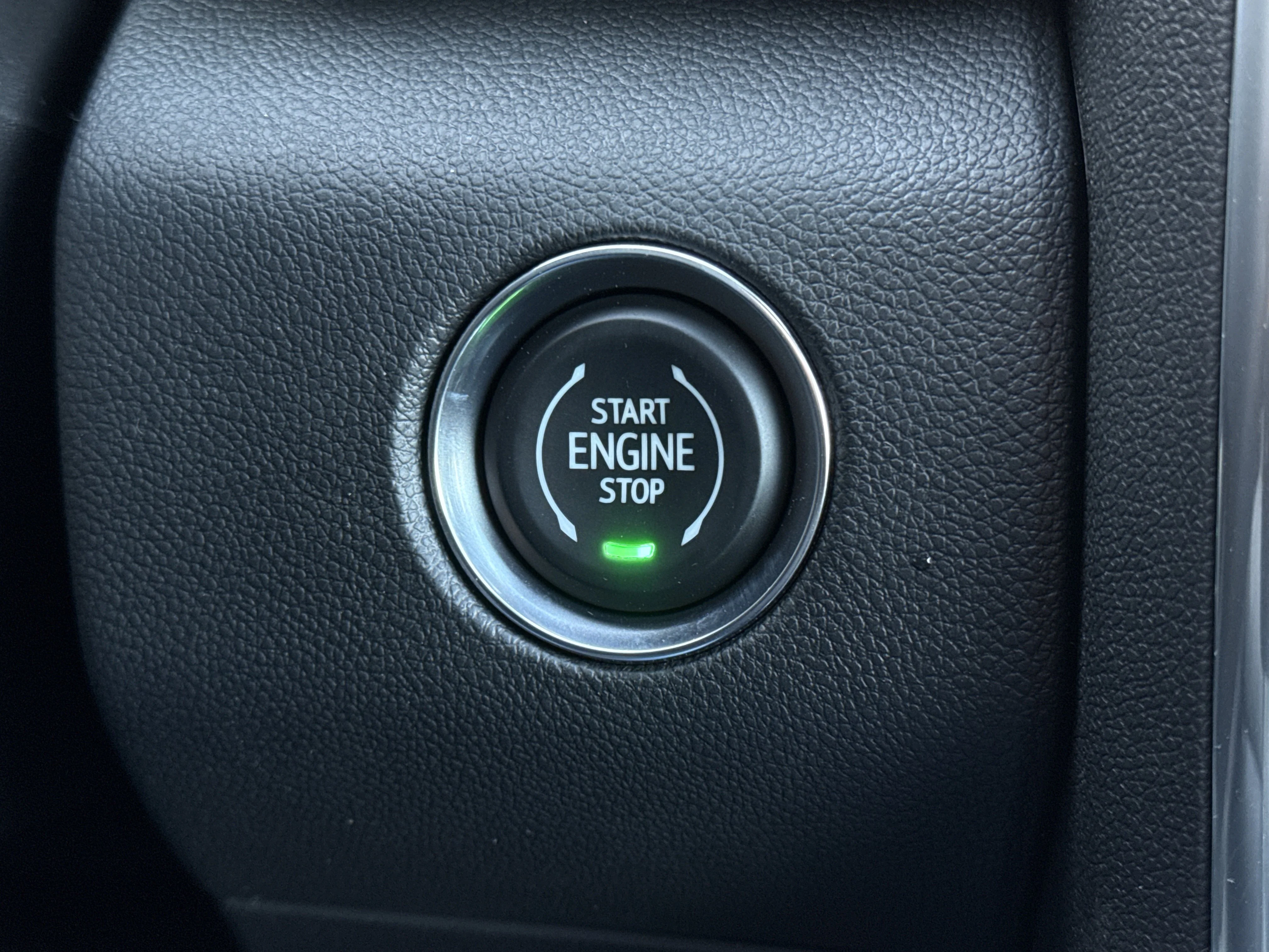 New 2026 Glacier White Tricoat GMC AWD Elevation image 25