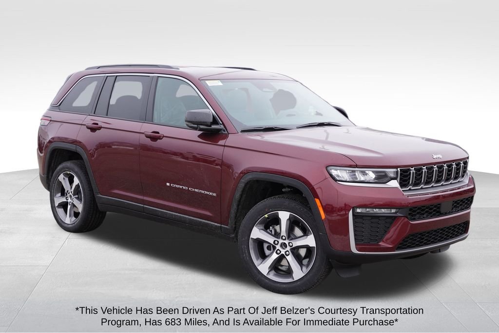 Grand Cherokee | Jeff Belzer Roseville CDJR