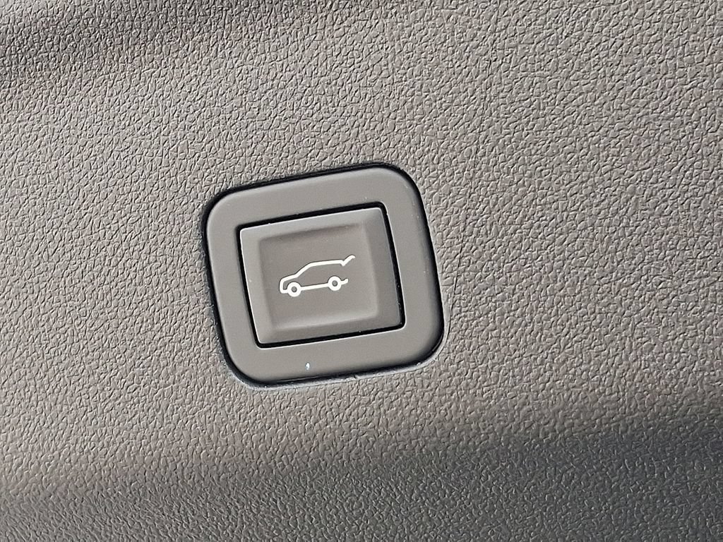 Used 2025 Dark Ash Metallic Chevrolet LT image 31