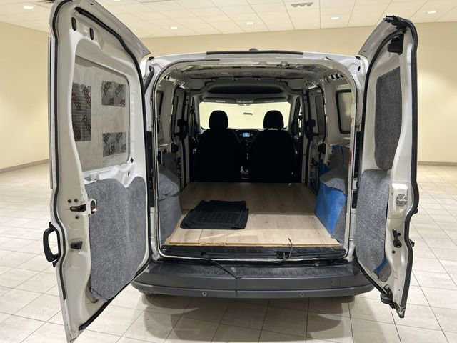 Used 2016 White Ram Tradesman image 20