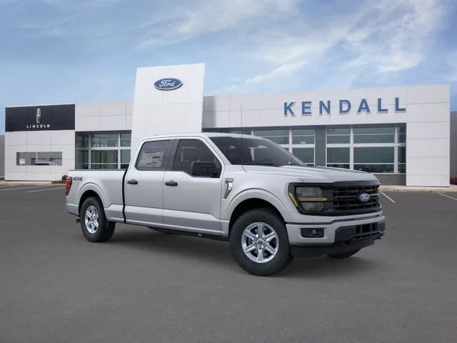 New 2026 Silver Metallic Ford XLT image 7