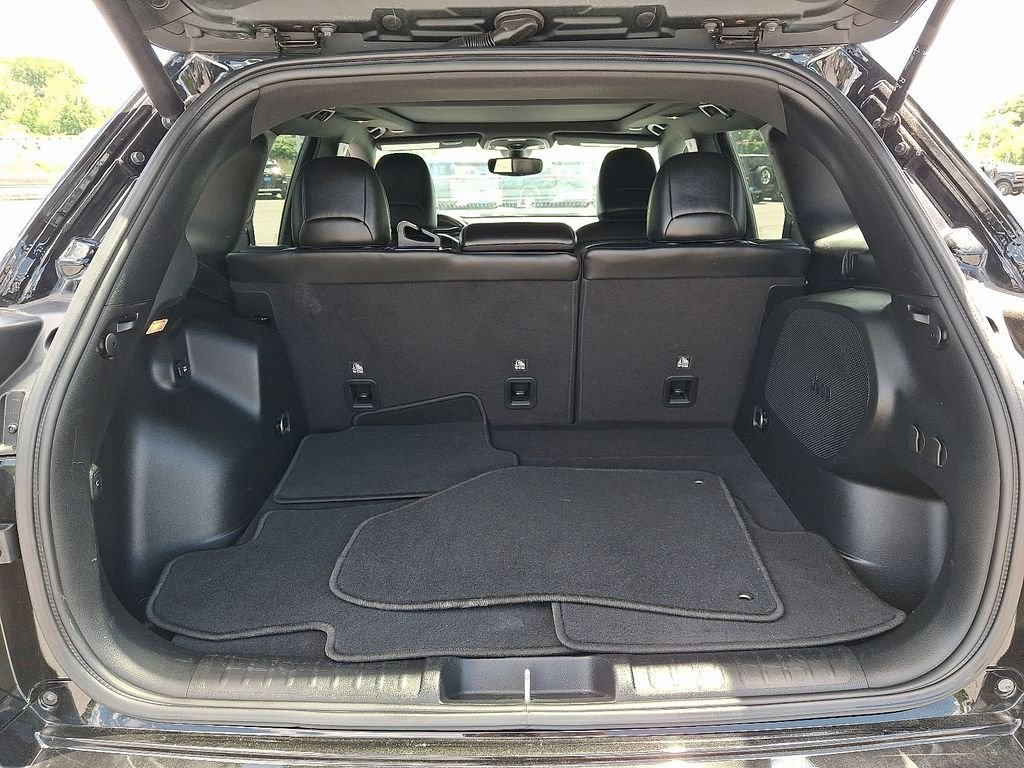Used 2019 Black Jeep Limited image 27