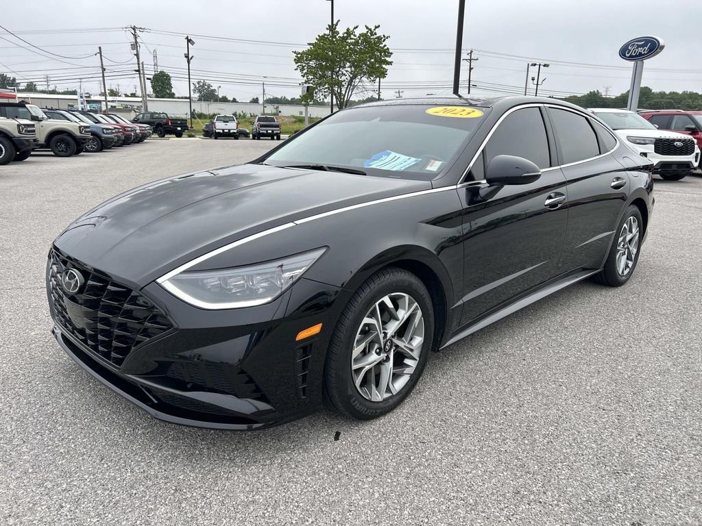 Certified Used 2023 Onyx Black Hyundai SEL image 8