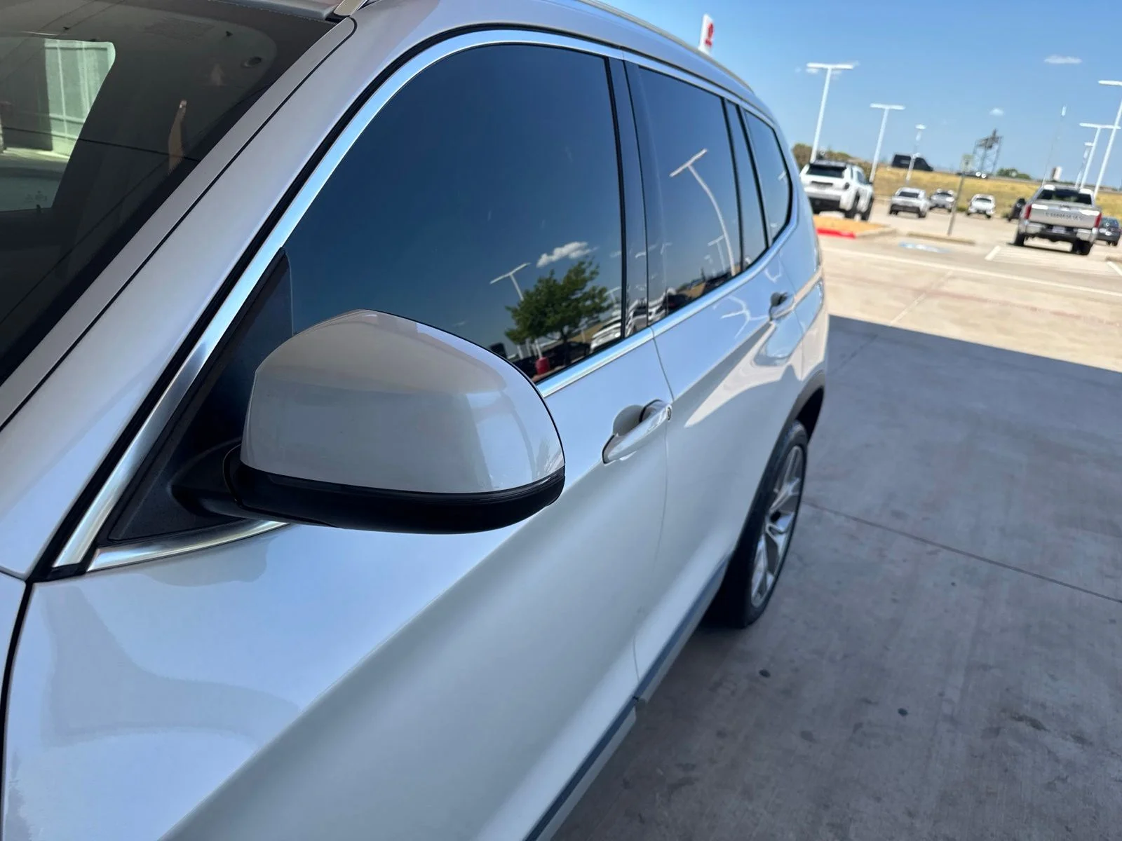 Used 2016 White BMW sDrive28i image 5