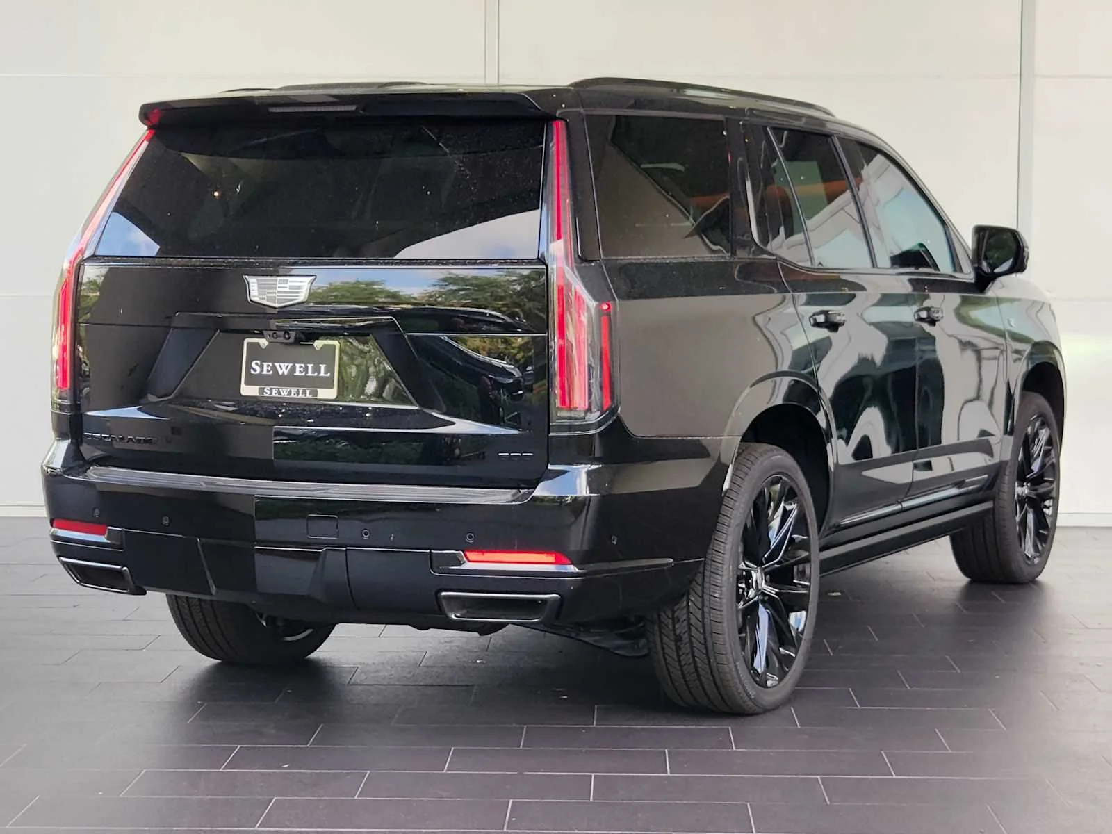 2026 Cadillac Escalade Platinum Sport - Photo 4