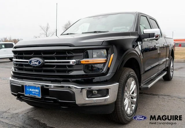 New 2026 Agate Black Metallic Ford XLT image 2