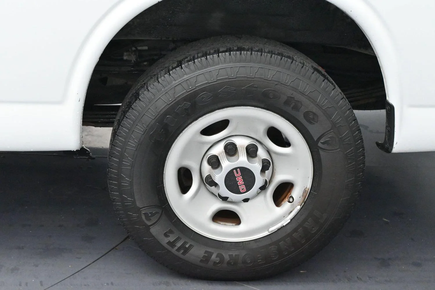 Used 2018 Summit White GMC 2500 image 28