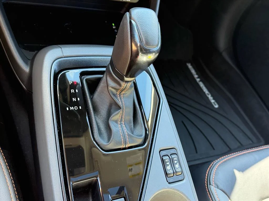 Used 2025 Beige Subaru Limited image 26