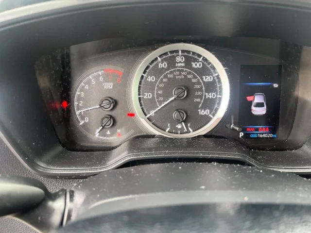 Used 2020 White Toyota LE image 15