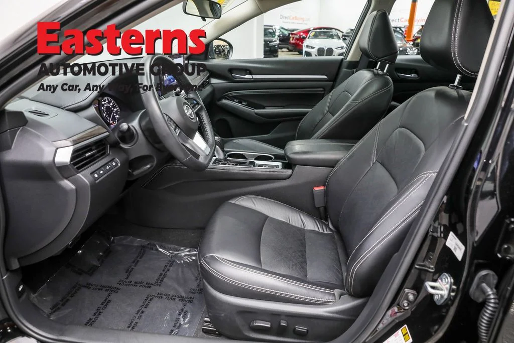 Used 2023 Black Nissan 2.5 SL image 13