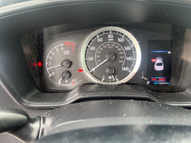 Used 2020 White Toyota LE image 15