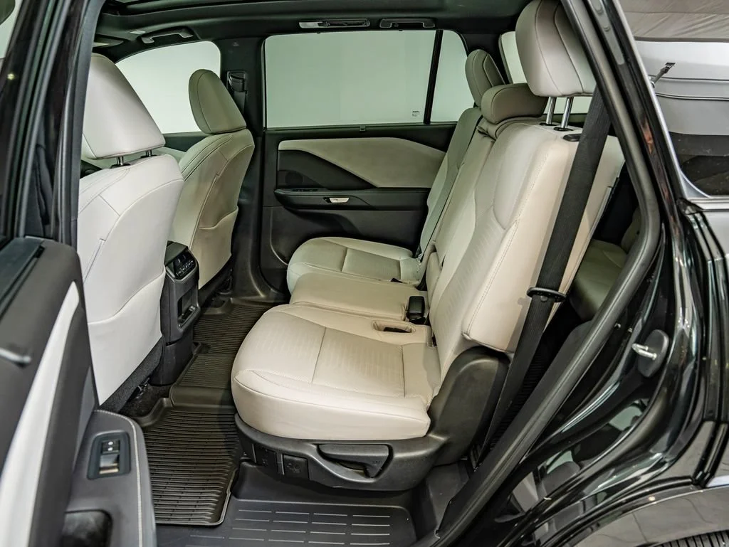 2025 Lexus TX Premium - Photo 33