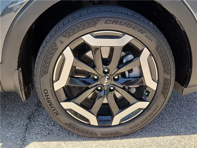 Used 2024 Gravity Gray - KDG KIA S Front-Wheel Drive image 7