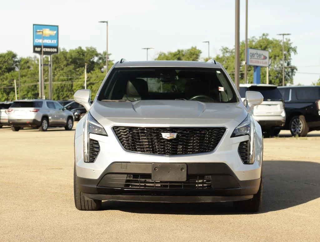 Used 2020 Cadillac XT4 Sport with VIN 1GYFZFR44LF063641 for sale in Pekin, IL