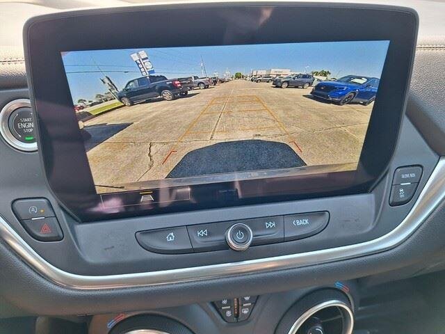 Used 2023 Sterling Gray Metallic Chevrolet LT image 18