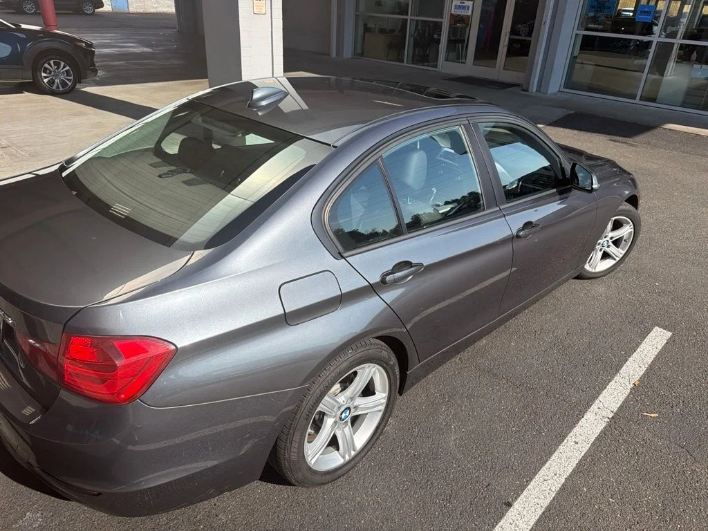 Used 2013 Mineral Gray Metallic BMW 328i xDrive image 3