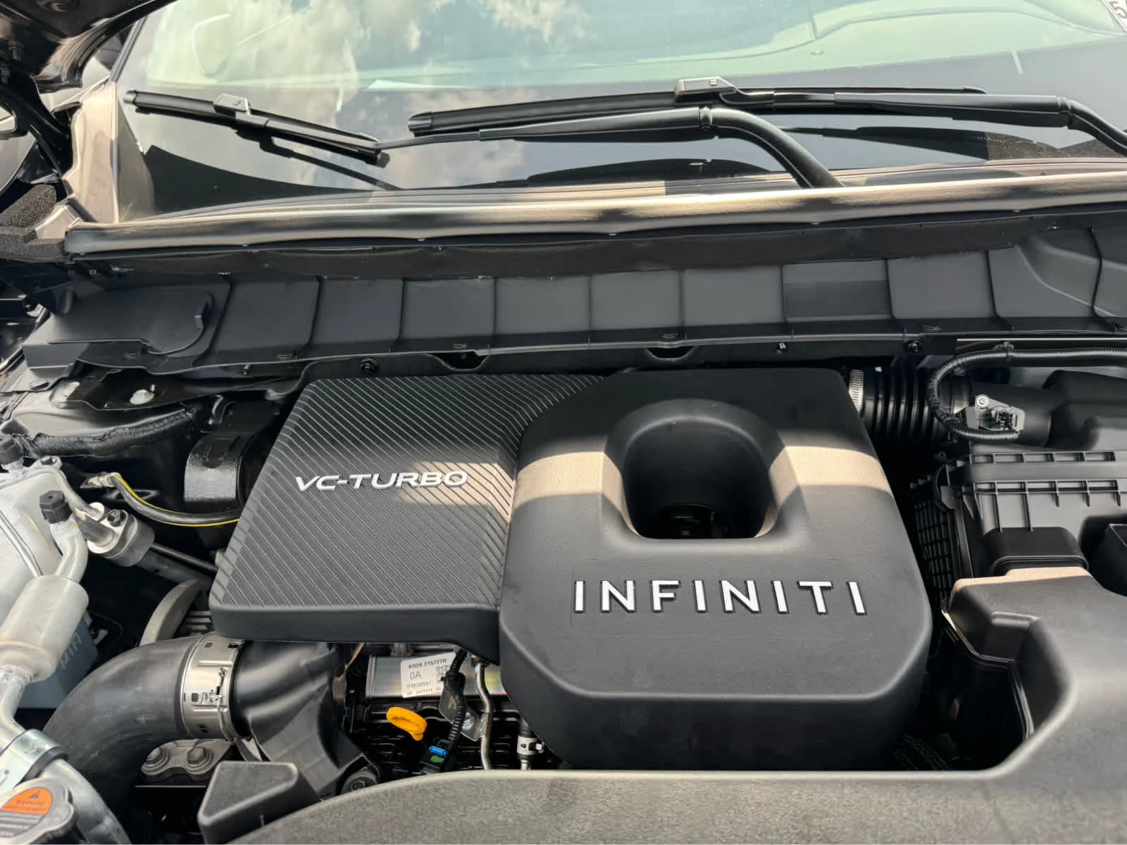 2027 INFINITI QX60 LUXE - Photo 21