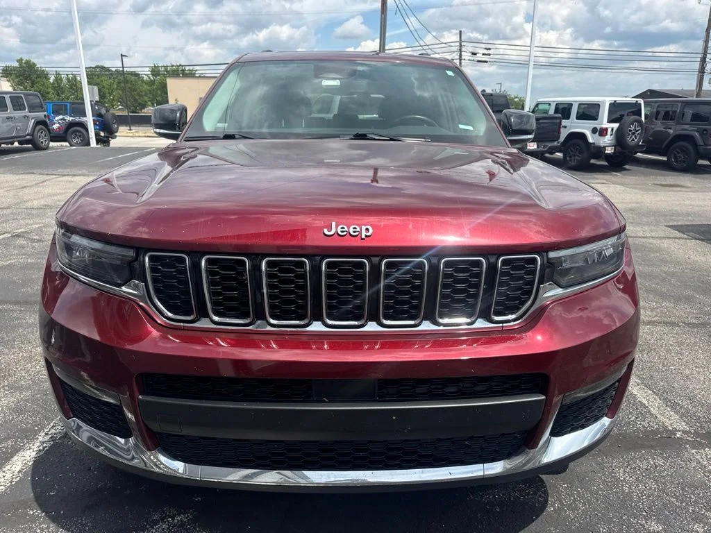 Used 2021 Red Jeep Limited image 8