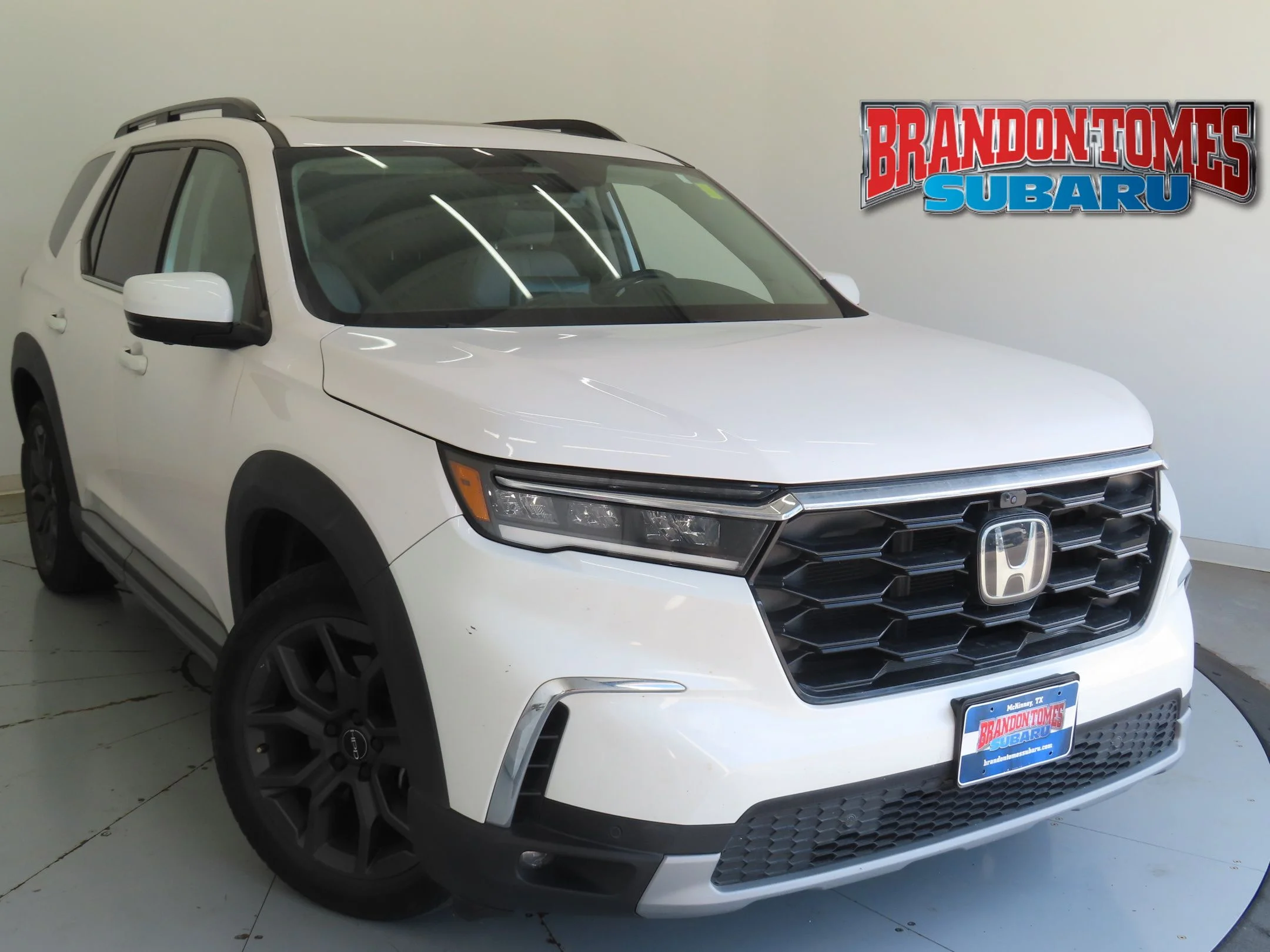 Used 2023 White Honda Elite image 1