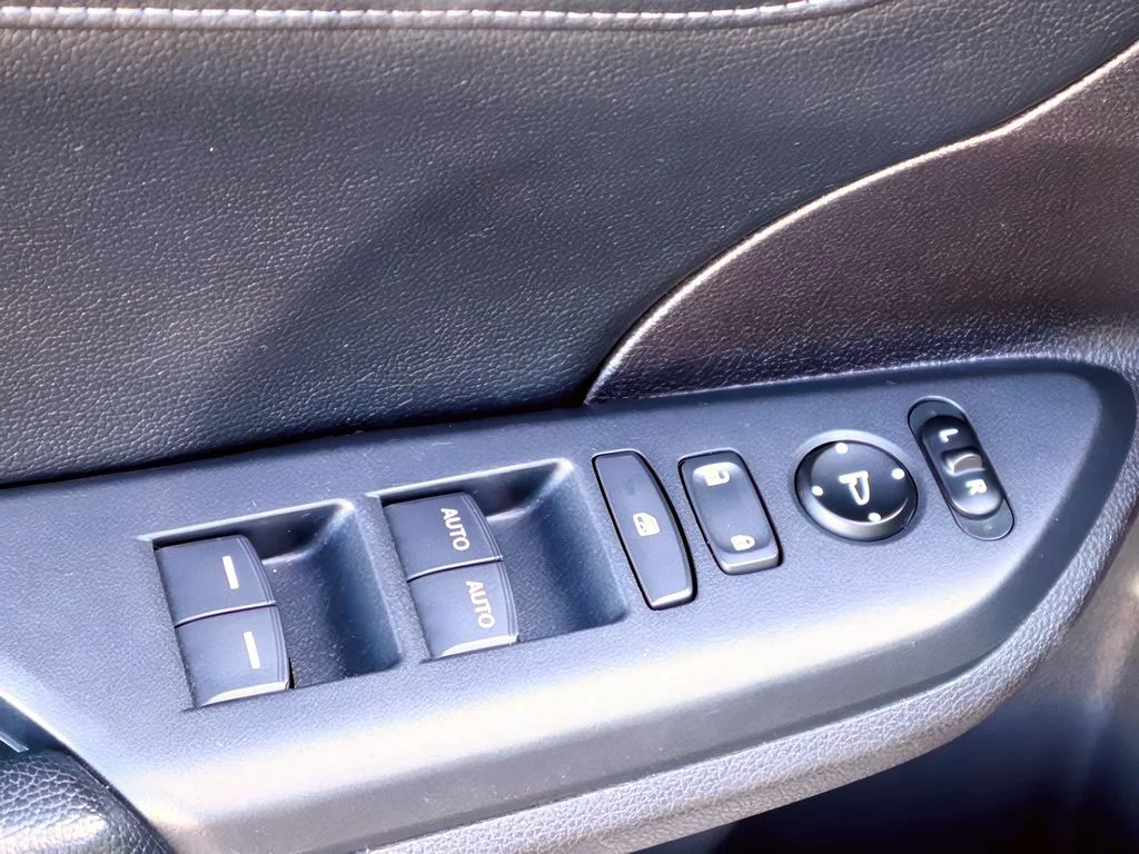 2019 Honda Civic Hatchback Sport Touring - Photo 10