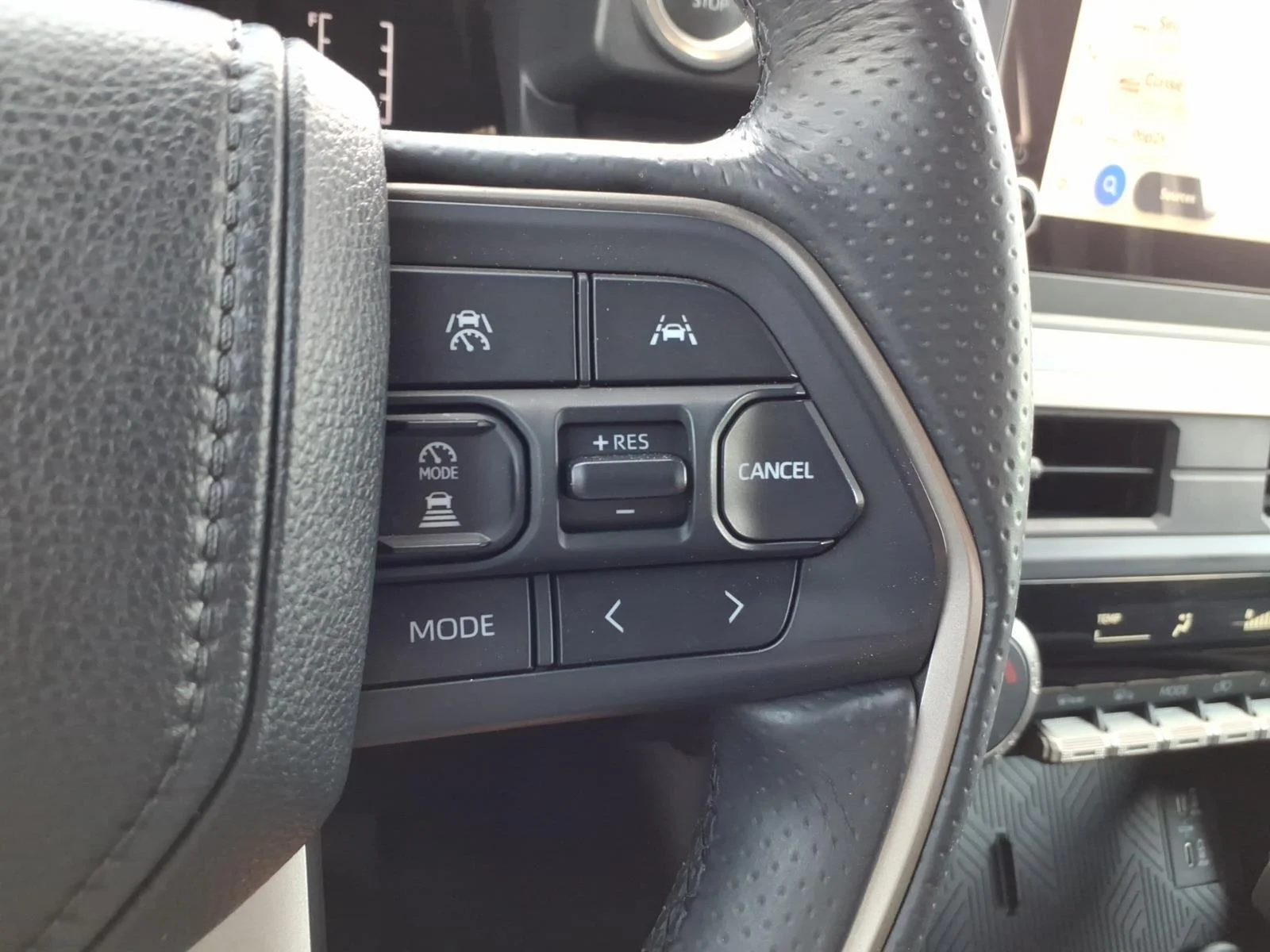 Certified Used 2025 Ice Cap Toyota SR5 image 25