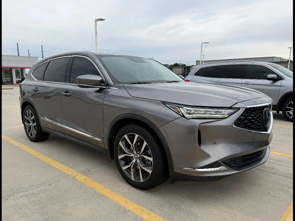 2022 Acura MDX w/Technology Package's photo