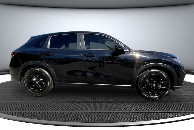 Used 2025 Black Honda Sport image 4