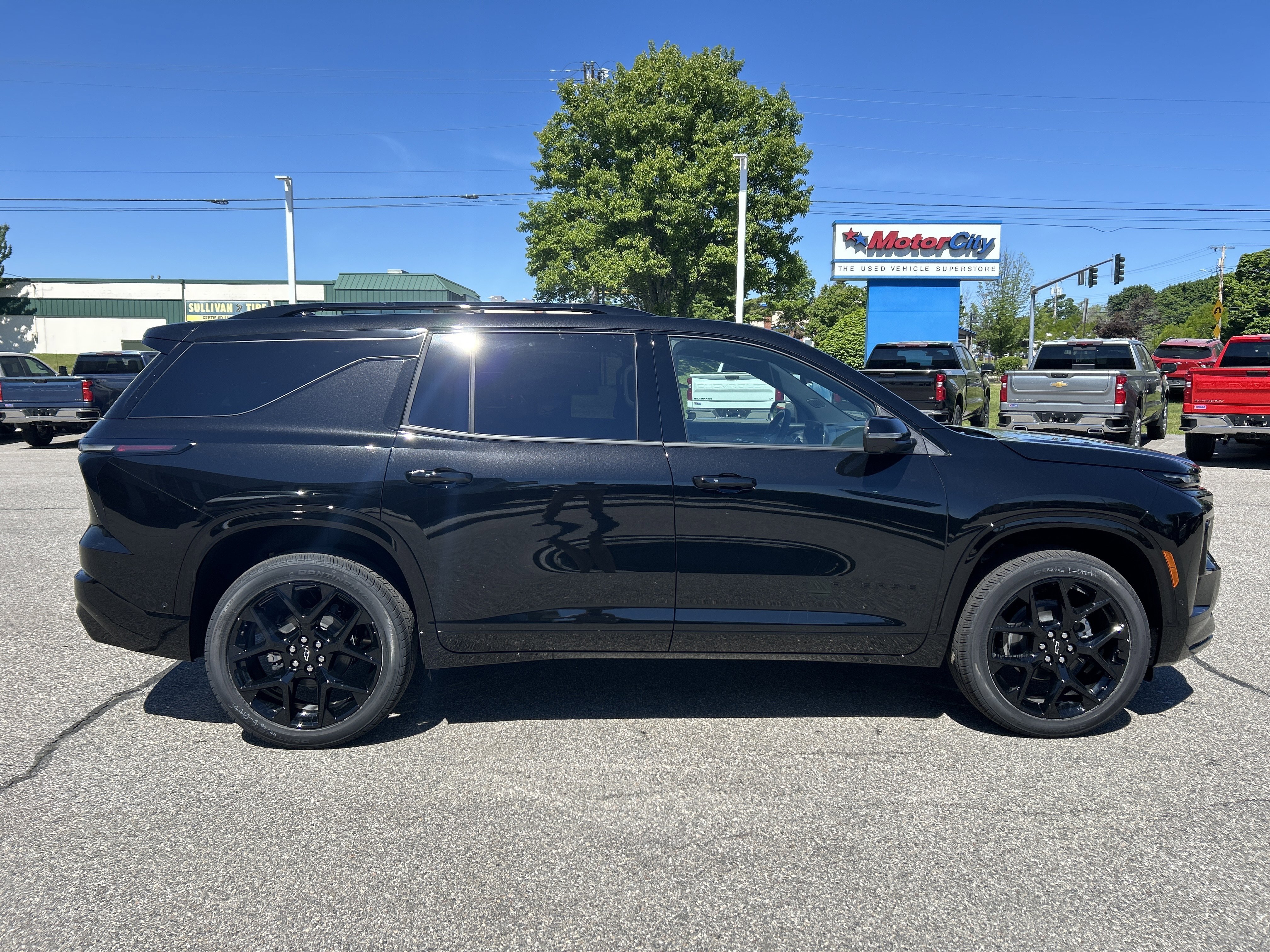 New 2026 Mosaic Black Metallic Chevrolet RS image 7