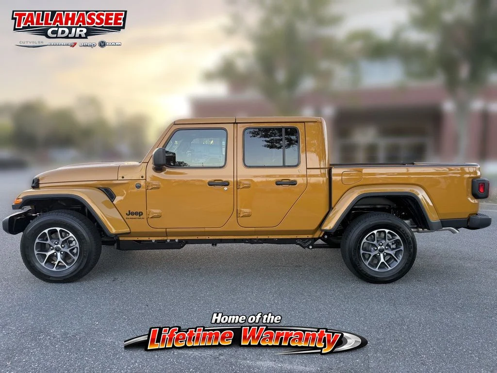 New 2026 Goldilocks Exterior Paint Jeep Sport S image 8