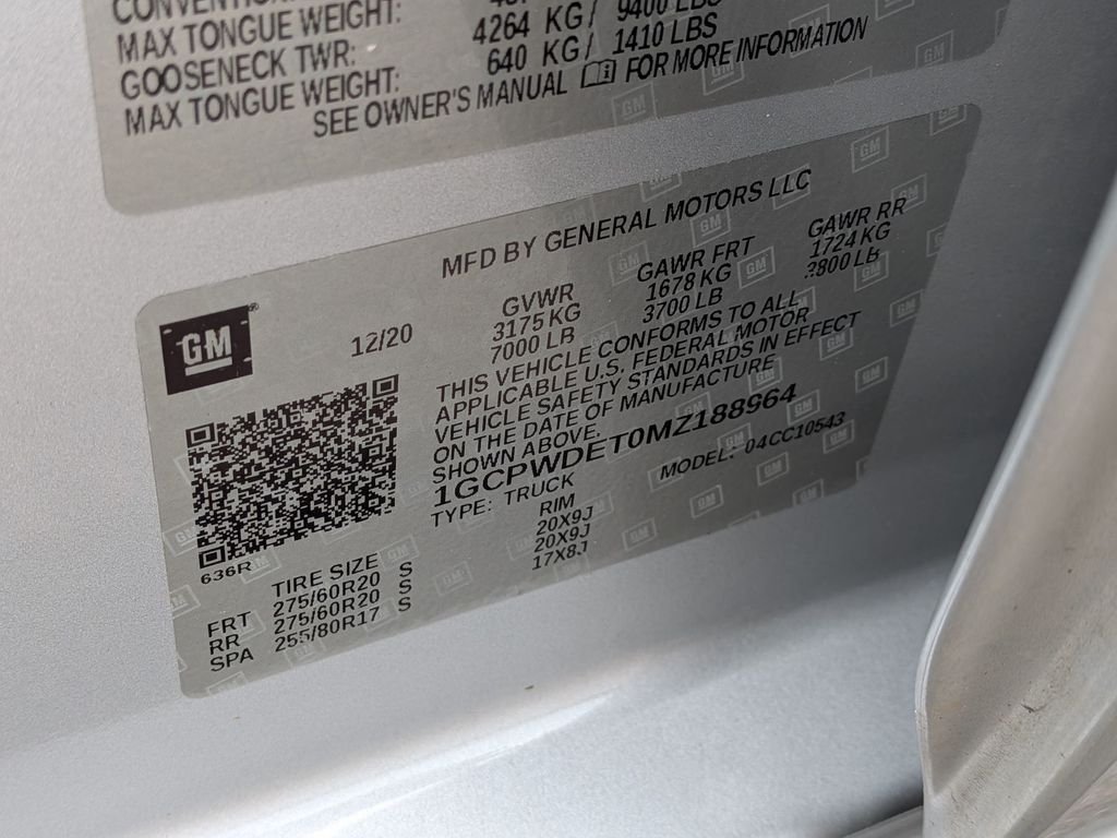 Used 2021 Silver Ice Metallic Chevrolet RST image 28