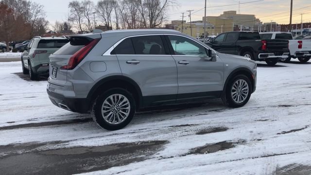 2024 Cadillac XT4 Premium Luxury - Photo 8