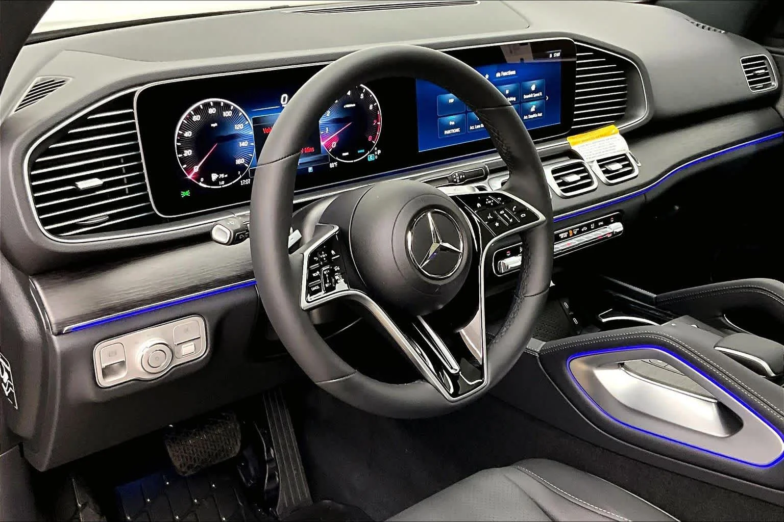 New 2026 Black Mercedes-Benz GLE 450 image 8
