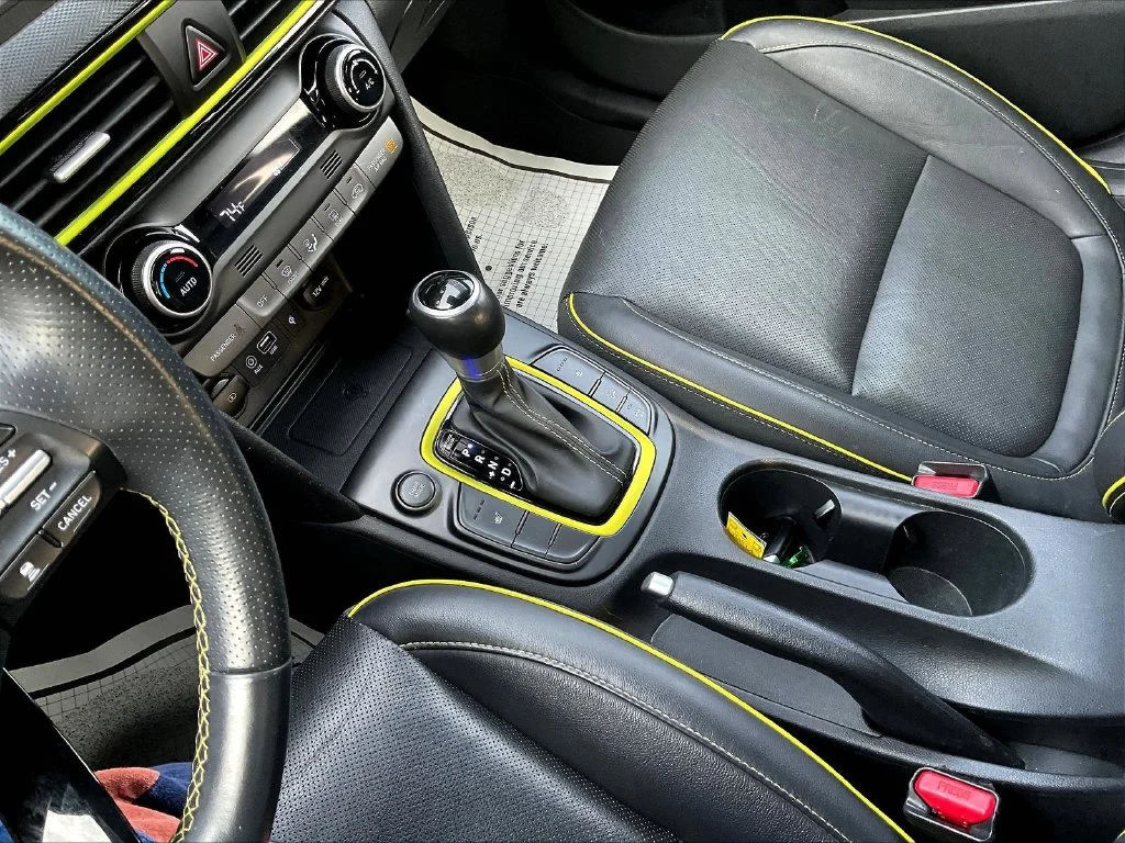 Used 2020 Green Hyundai Ultimate image 19