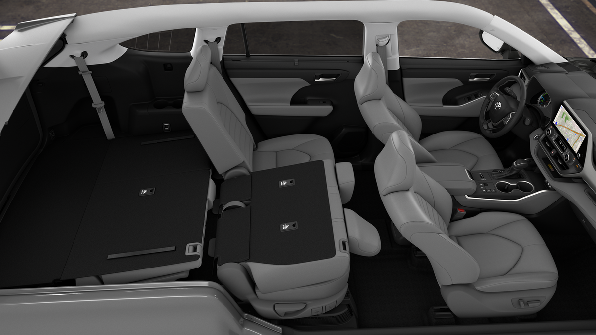 New 2026 Wind Chill Pearl Toyota Hybrid XLE image 36