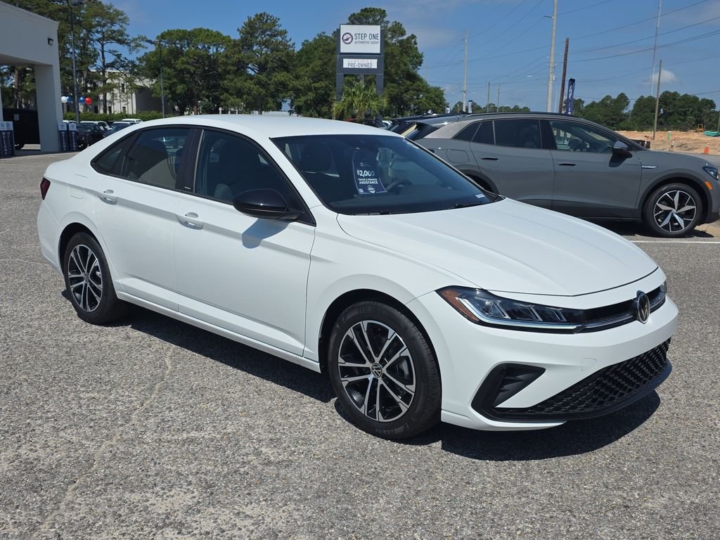 New 2026 White Volkswagen 1.5T Sport image 9