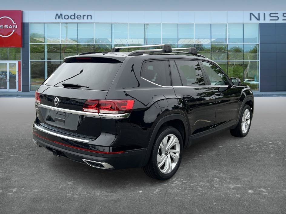 Used 2023 Deep Black Volkswagen 3.6L V6 SE w/Technology image 5
