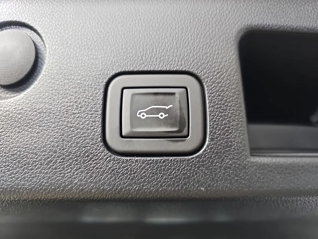 Certified Used 2025 Gray Chevrolet RS image 17