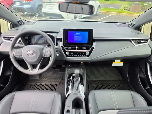 New 2026 Wind Chill Pearl with Midnight Black Metallic roof Toyota XSE image 11