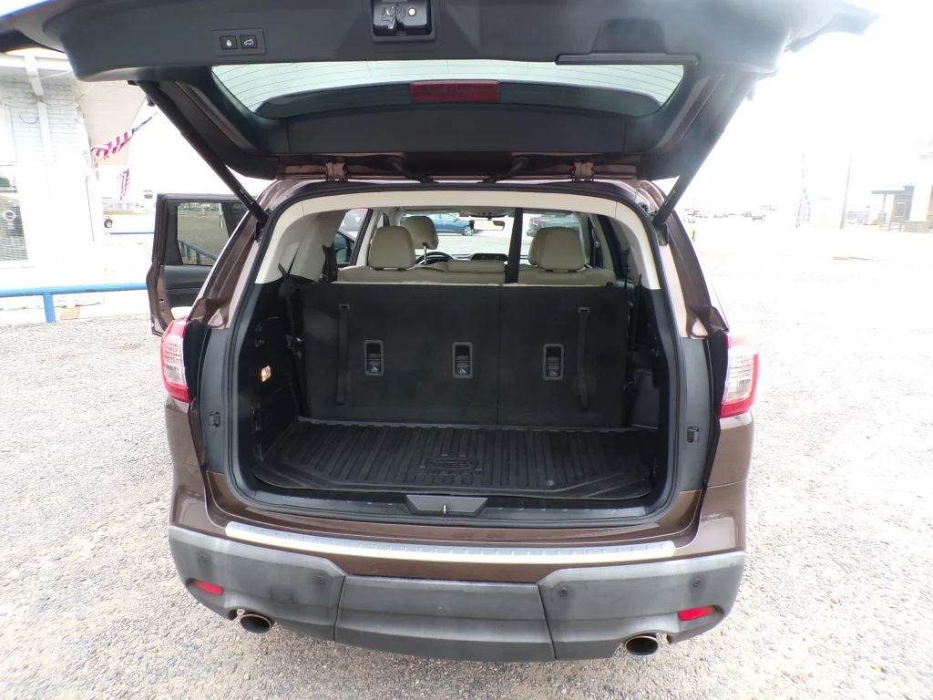 Used 2020 Cinnamon Brown Pearl Subaru Limited image 19