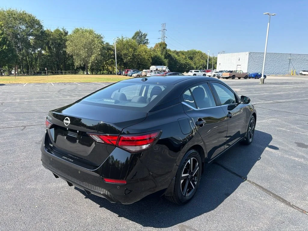 Used 2025 Super Black Nissan SV image 8