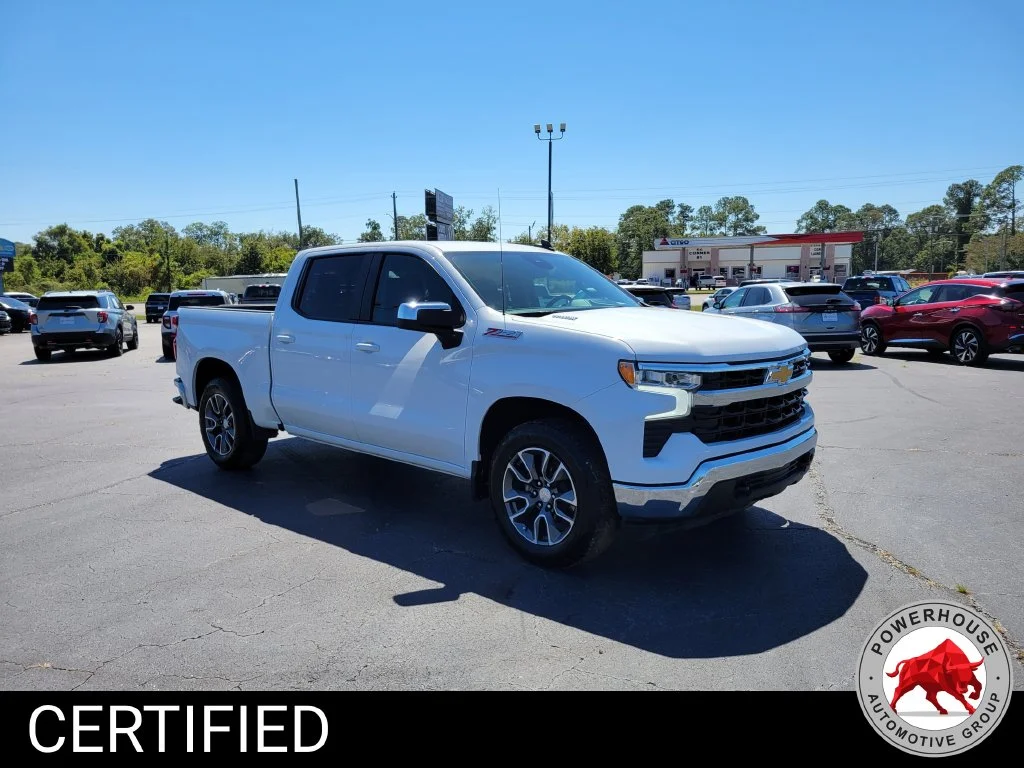 Certified Used 2025 White Chevrolet LT image 9