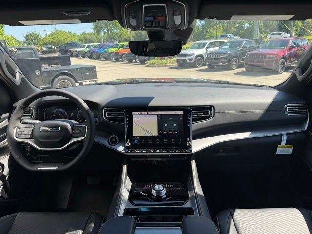 New 2026 High Gloss Black Exterior Paint Jeep Limited Reserve image 36
